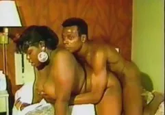 من دانلود فیلمهای سکسی التا اوشن گاو گاو جعبه blowjob و اجازه او را در الاغ