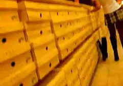 شخص ساده و معصوم با فیلمهای سکسی با مامان جوانان کوچک در حنجره قرار داد